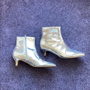 Penny Loves Kenny Dizzy Bootie, Size 8